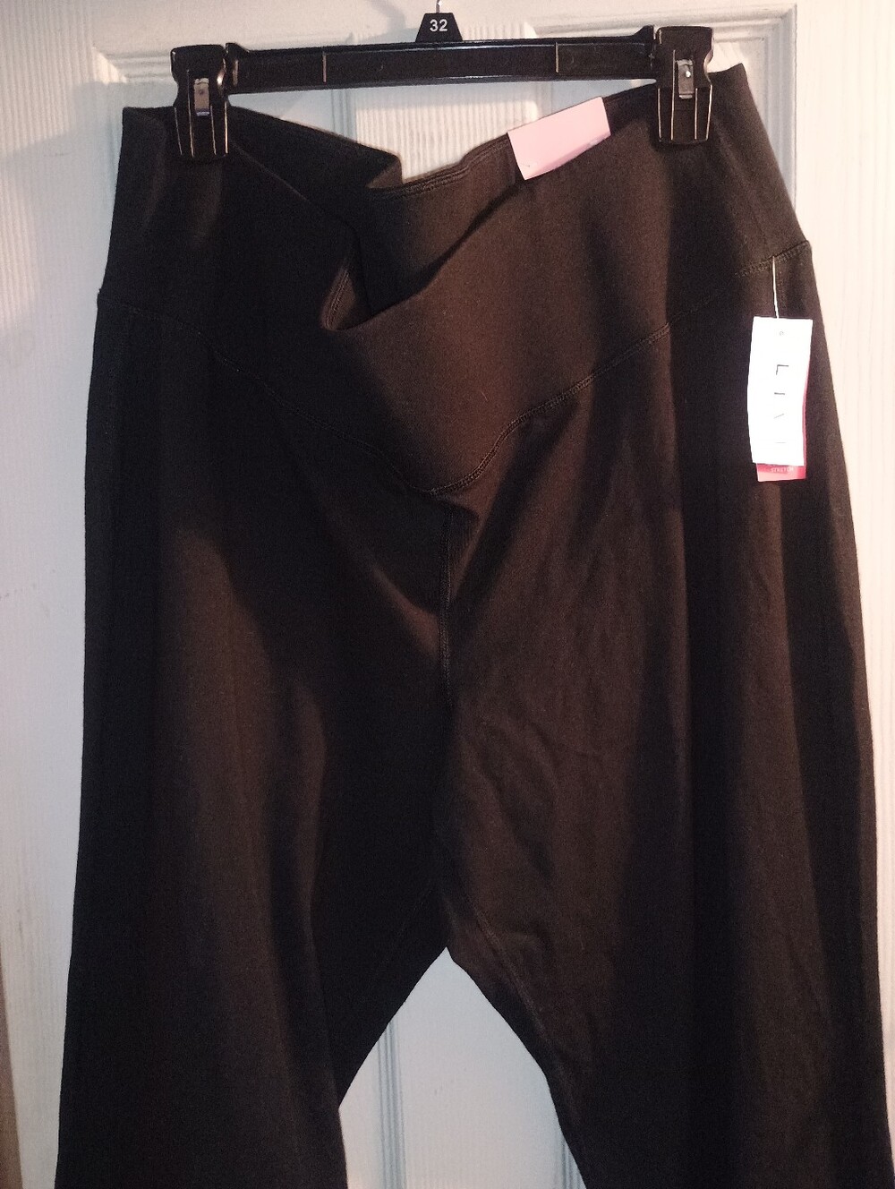 Livi Active Black High-Waist Yoga Leggings